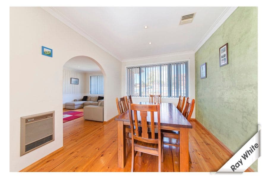 18 Rusten Street, QUEANBEYAN NSW 2620, Queanbeyan - Thumbnail 4