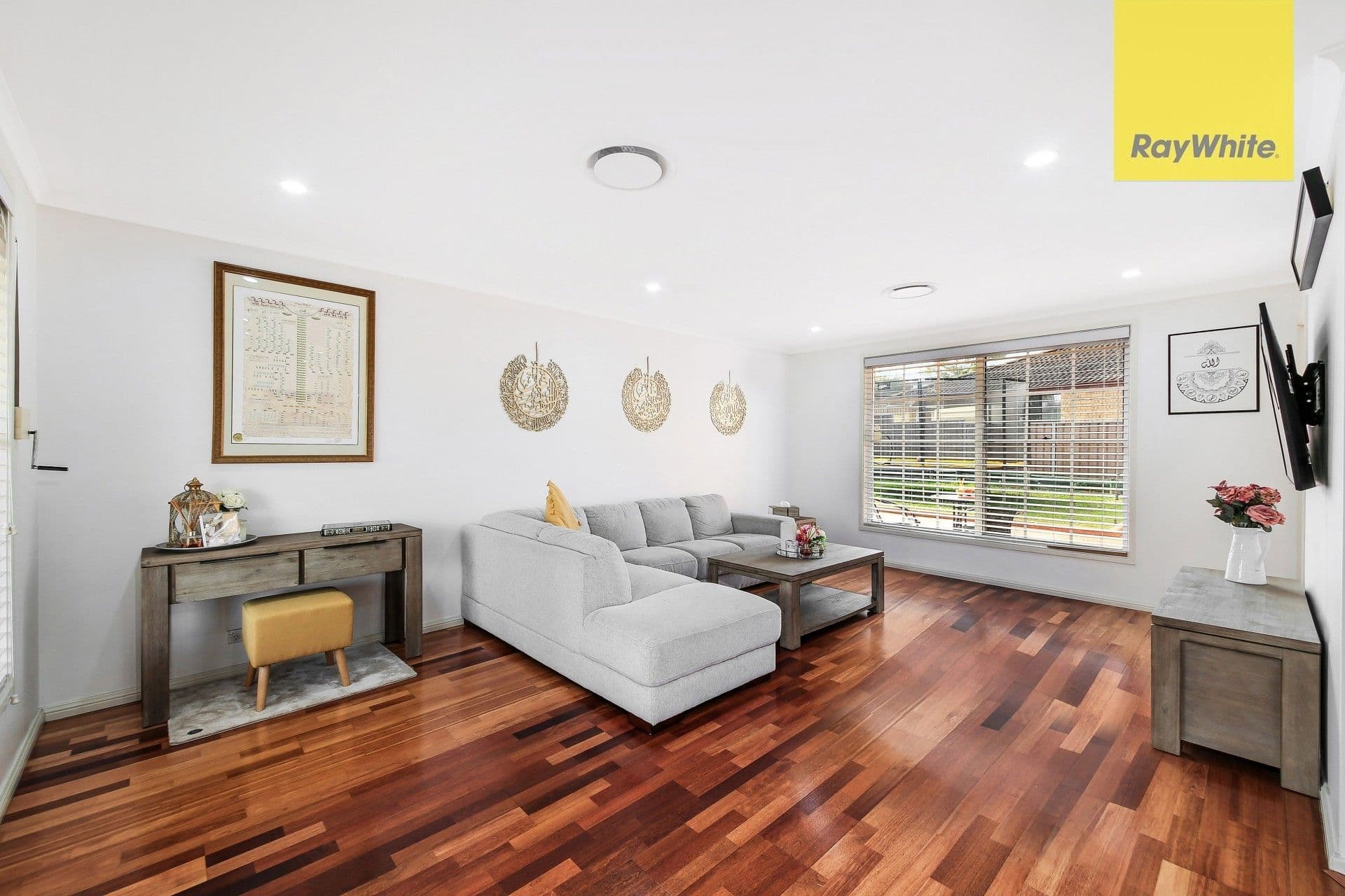 9 Flinders Crescent, Hinchinbrook NSW 2168, Hinchinbrook - Thumbnail 3