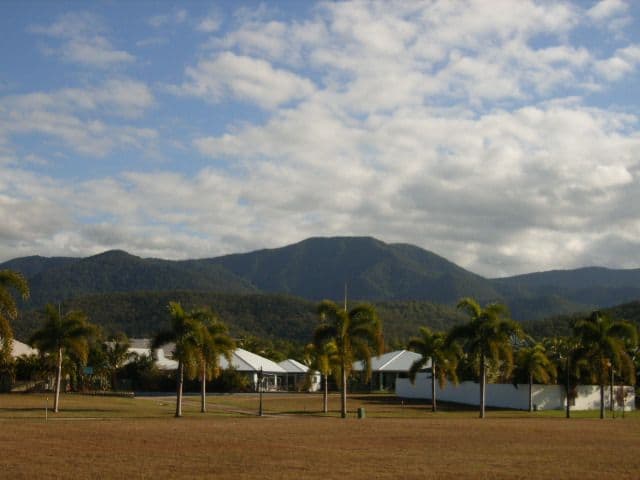 53 Keith Williams Drive, CARDWELL QLD 4849, Cardwell - Thumbnail 3