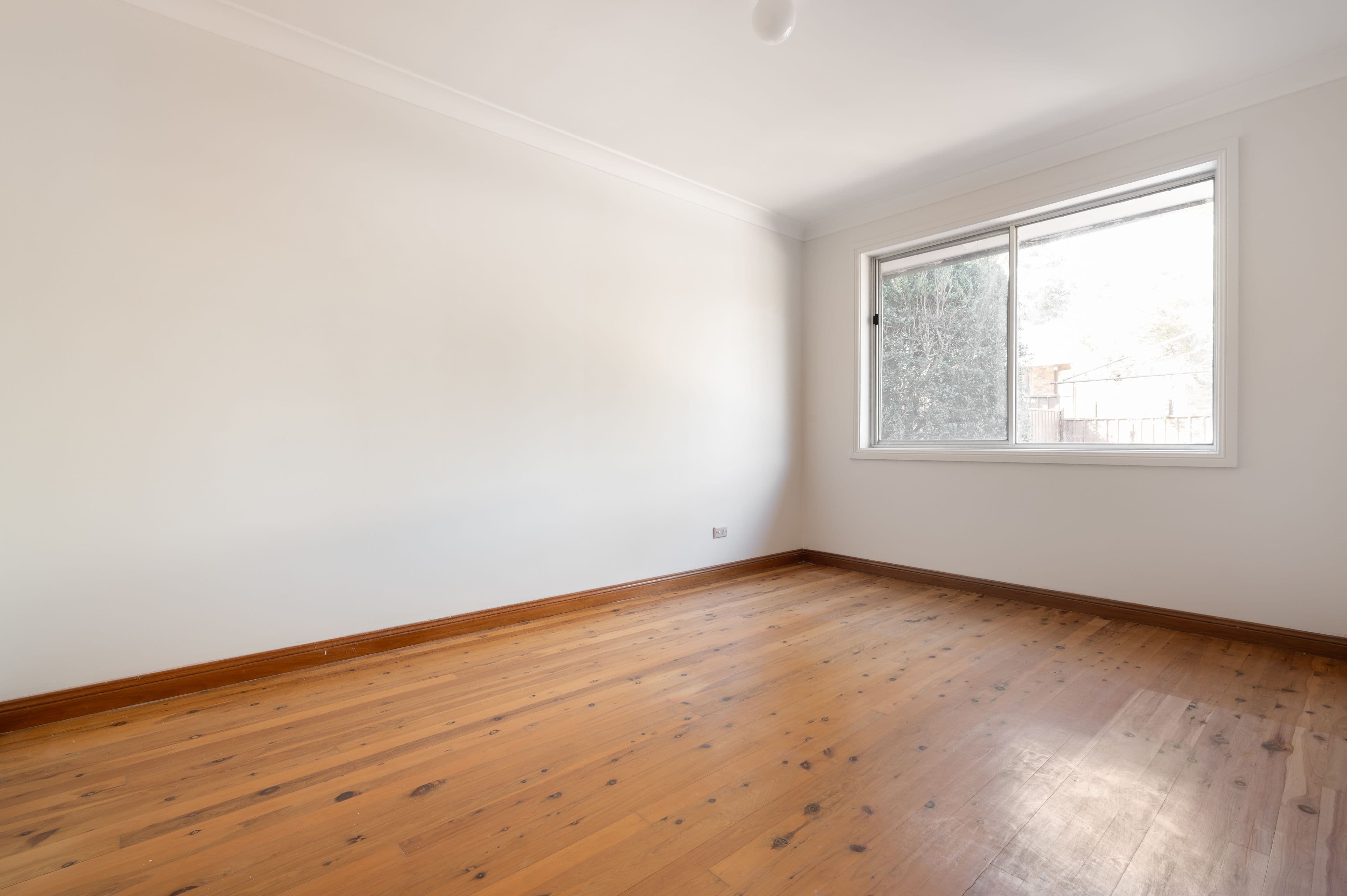 27 Conjola Crescent, Leumeah NSW 2560, Leumeah - Thumbnail 8