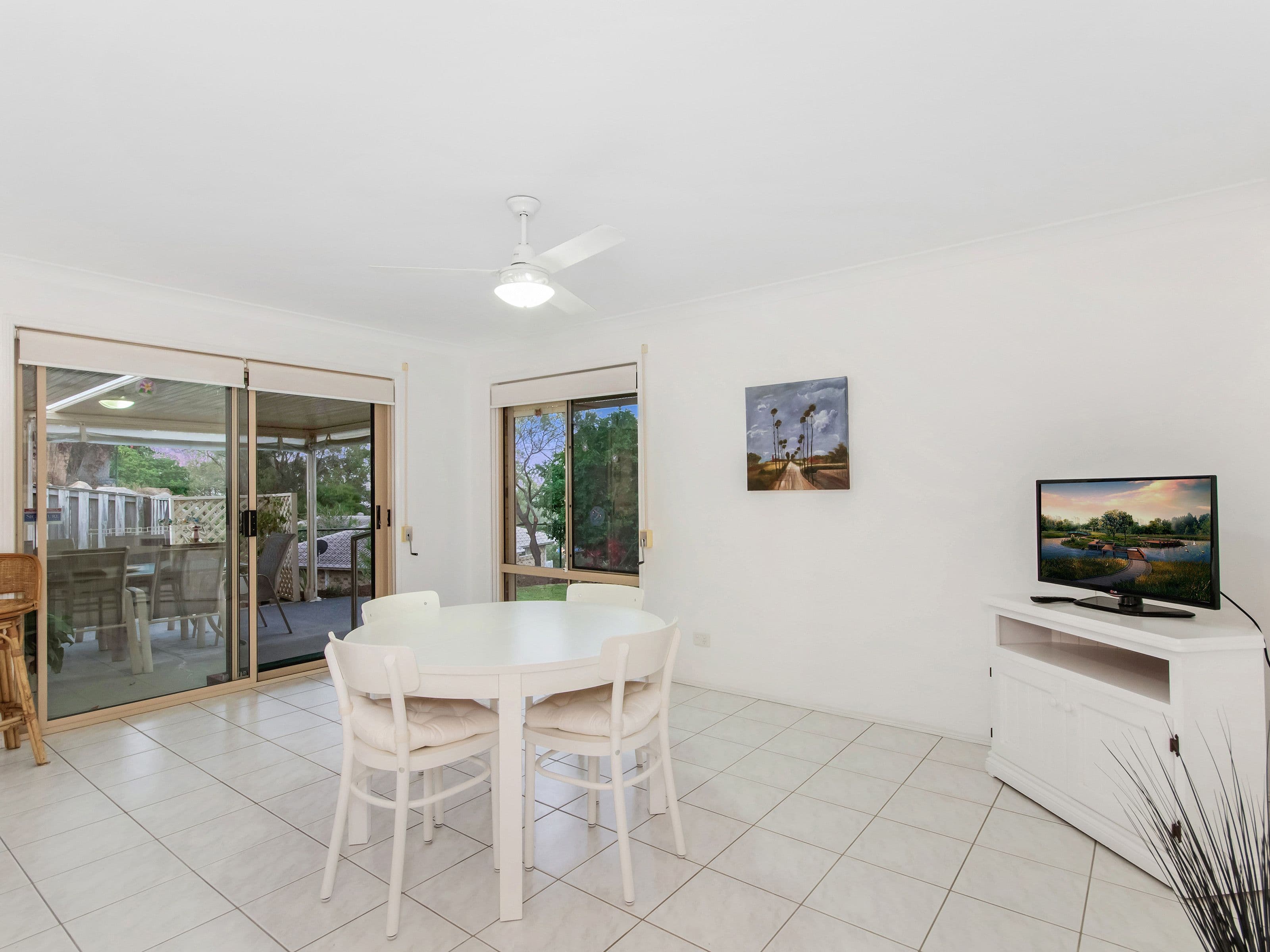 15 Crestridge Crescent, Oxenford QLD 4210, Oxenford - Thumbnail 6