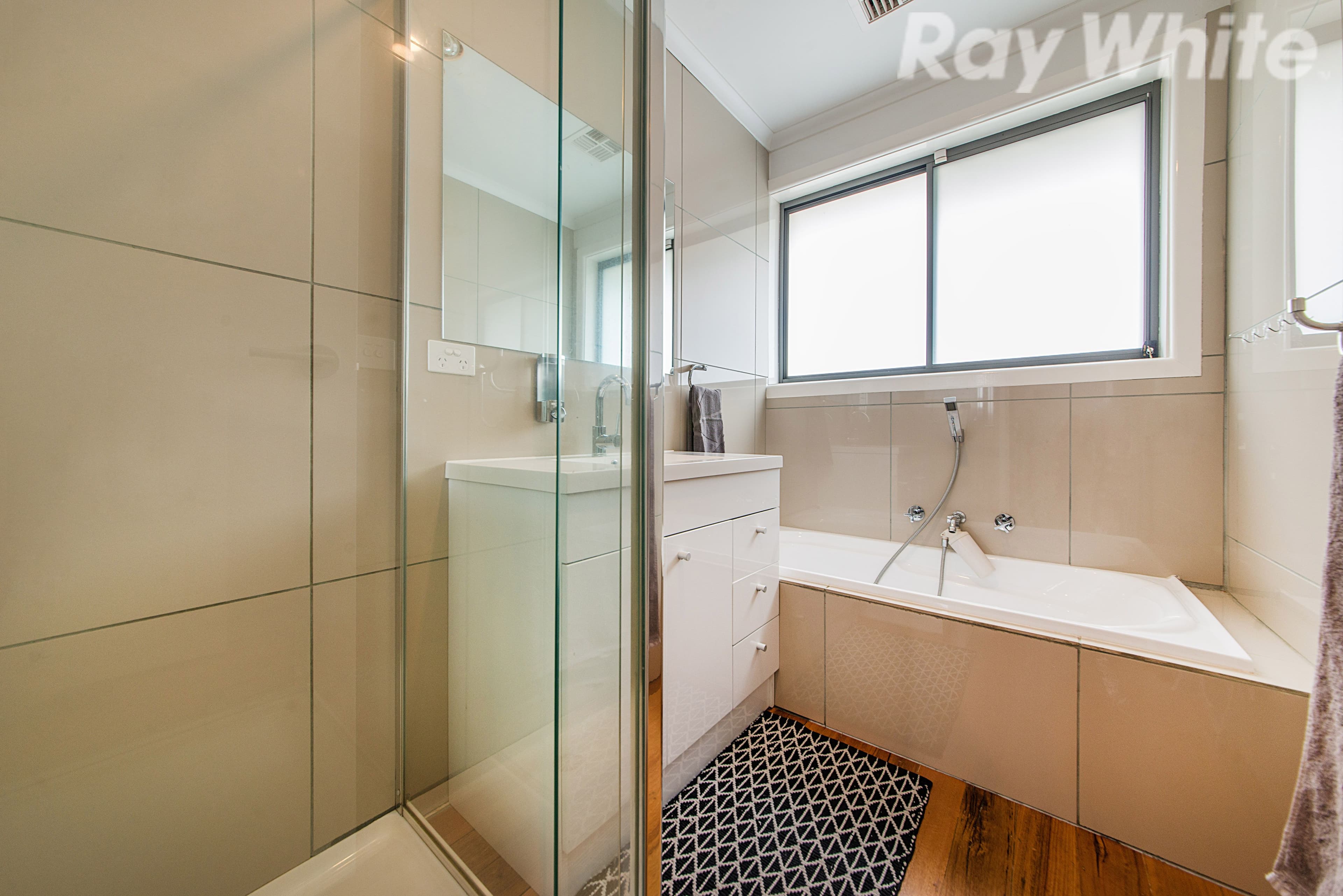 49 De Bonis Road, Netherdale, Netherdale - Thumbnail 8