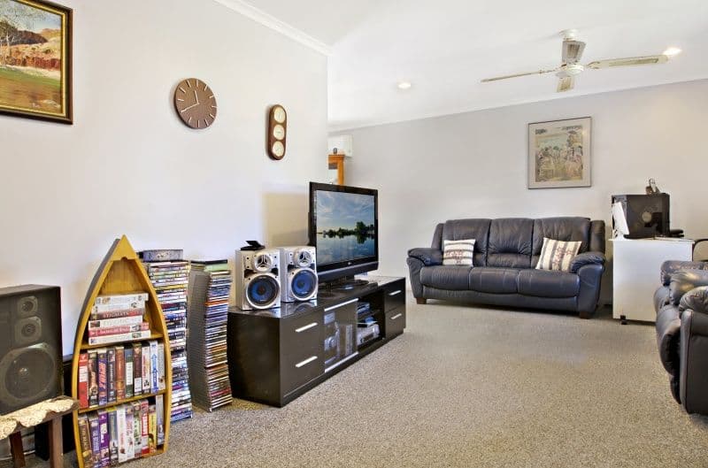 67 Orealla Crescent, SUNRISE BEACH QLD 4567, Sunrise Beach - Thumbnail 2