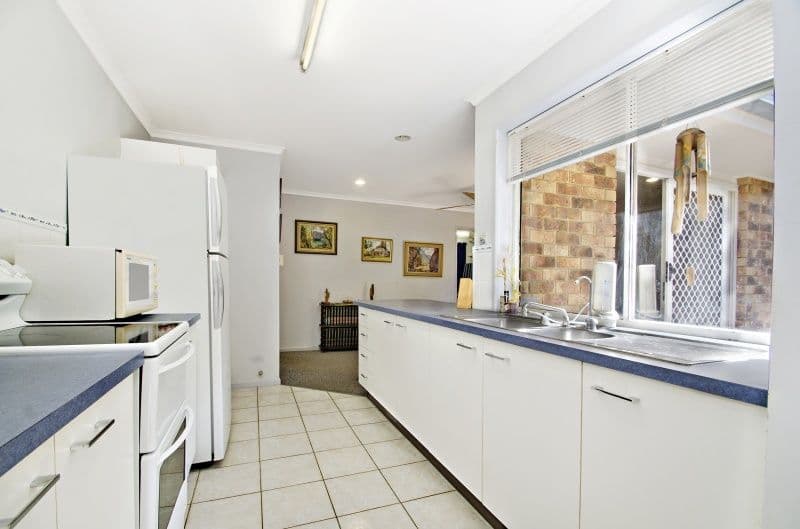 67 Orealla Crescent, SUNRISE BEACH QLD 4567, Sunrise Beach - Thumbnail 3