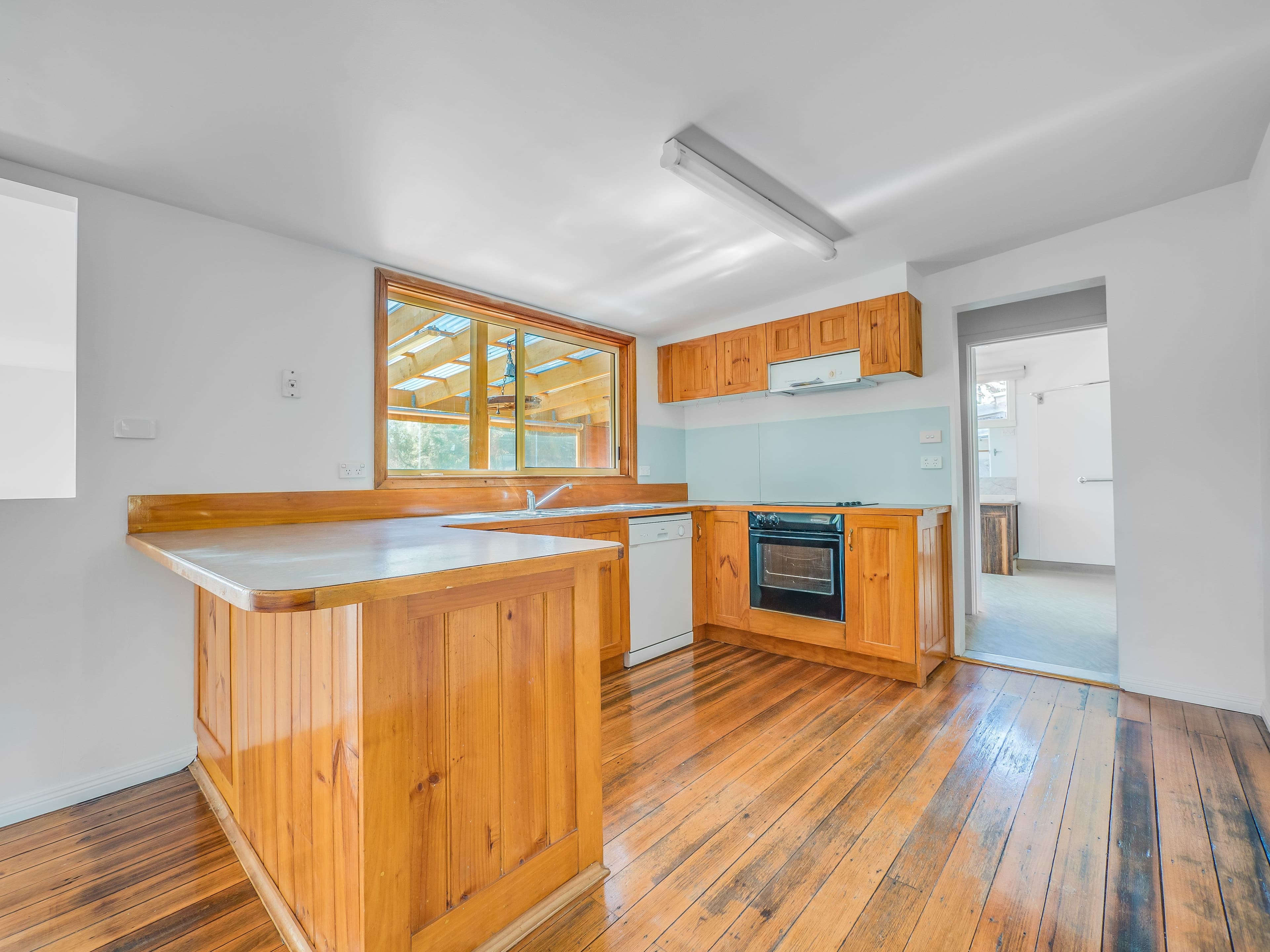 24 Roaring Beach Road, South Arm TAS 7022, South Arm - Thumbnail 2