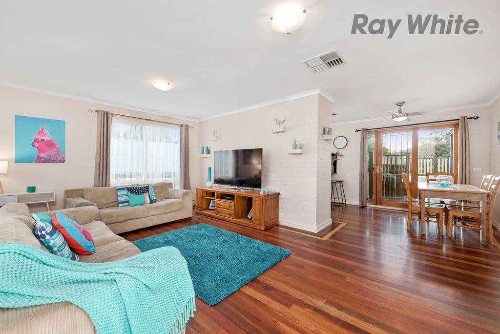 37 MEADOWLARK Lane, Mooroolbark VIC 3138, Mooroolbark - Thumbnail 2