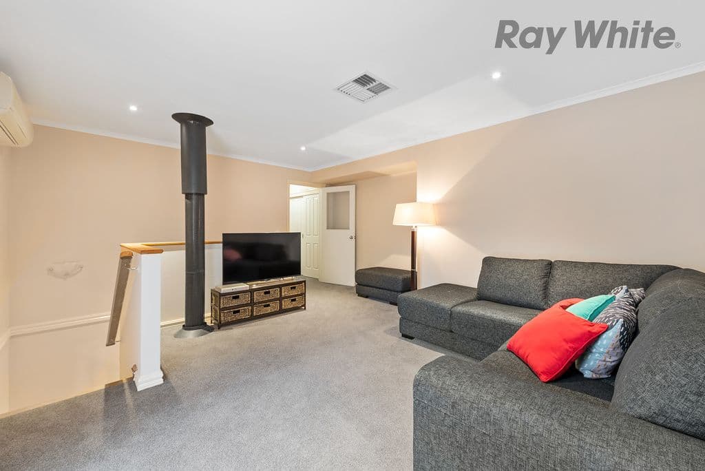 37 MEADOWLARK Lane, Mooroolbark VIC 3138, Mooroolbark - Thumbnail 6