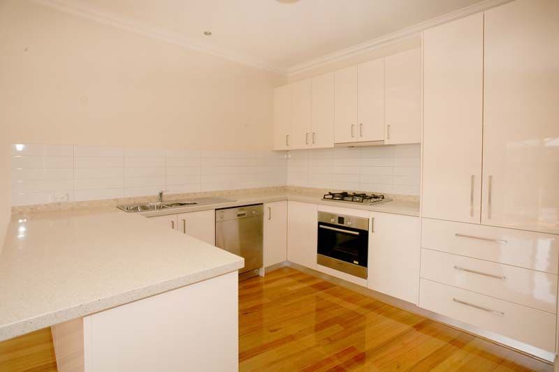 2 Kuebler Street, GLEN WAVERLEY VIC 3150, Glen Waverley - Thumbnail 3