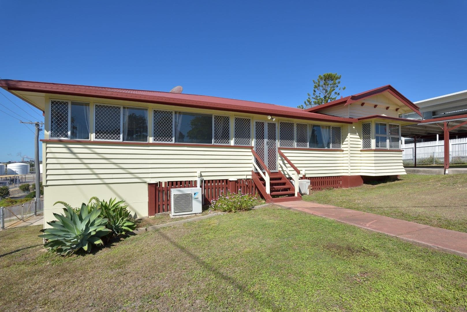 1 Endeavour Street, Gladstone Central QLD 4680, Gladstone Central - Image 1