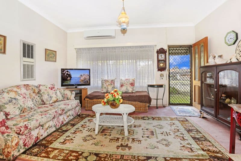 198 Richmond Road, BLACKTOWN NSW 2148, Blacktown - Thumbnail 2
