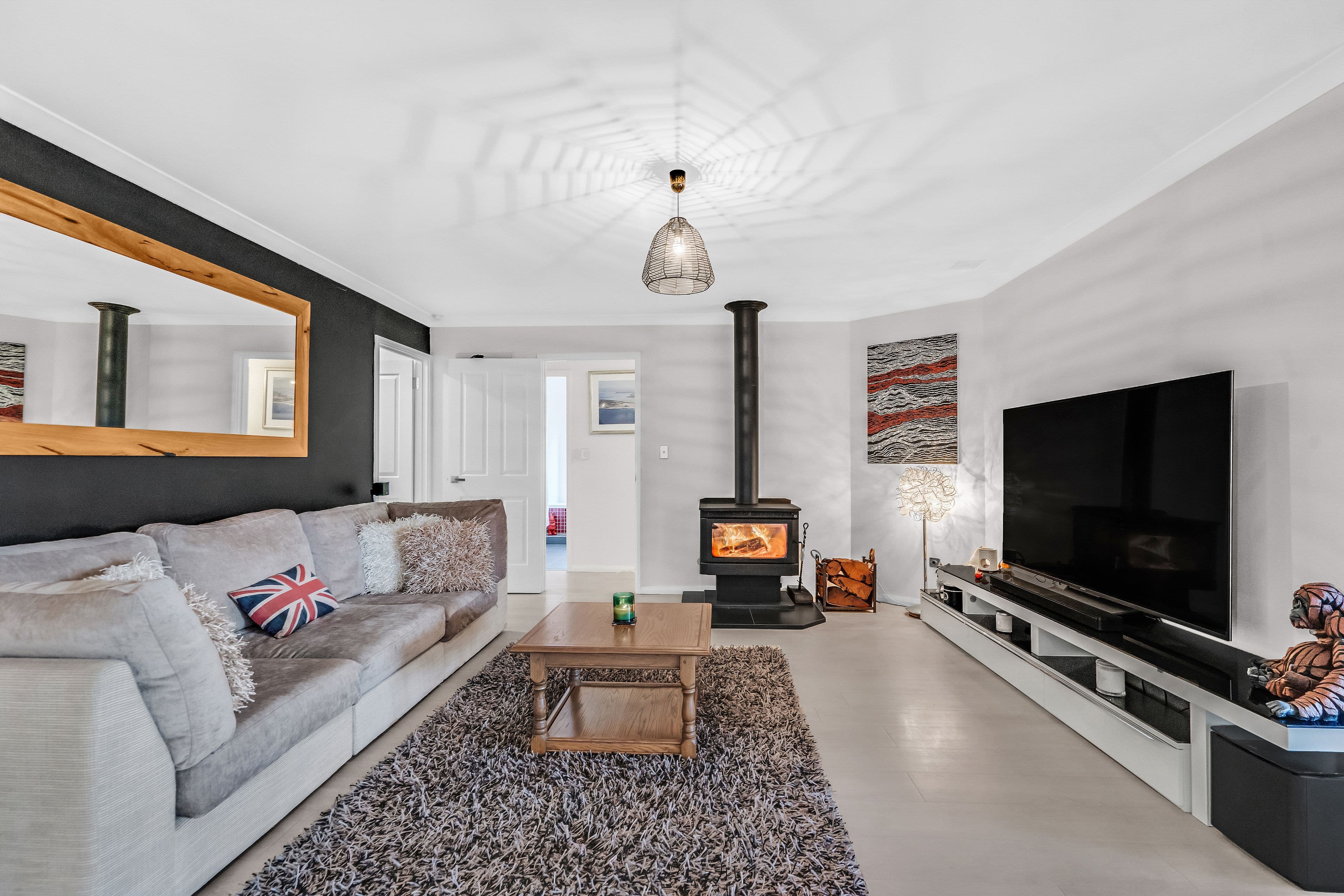 16 Batavia Avenue, Wannanup WA 6210, Wannanup - Thumbnail 6
