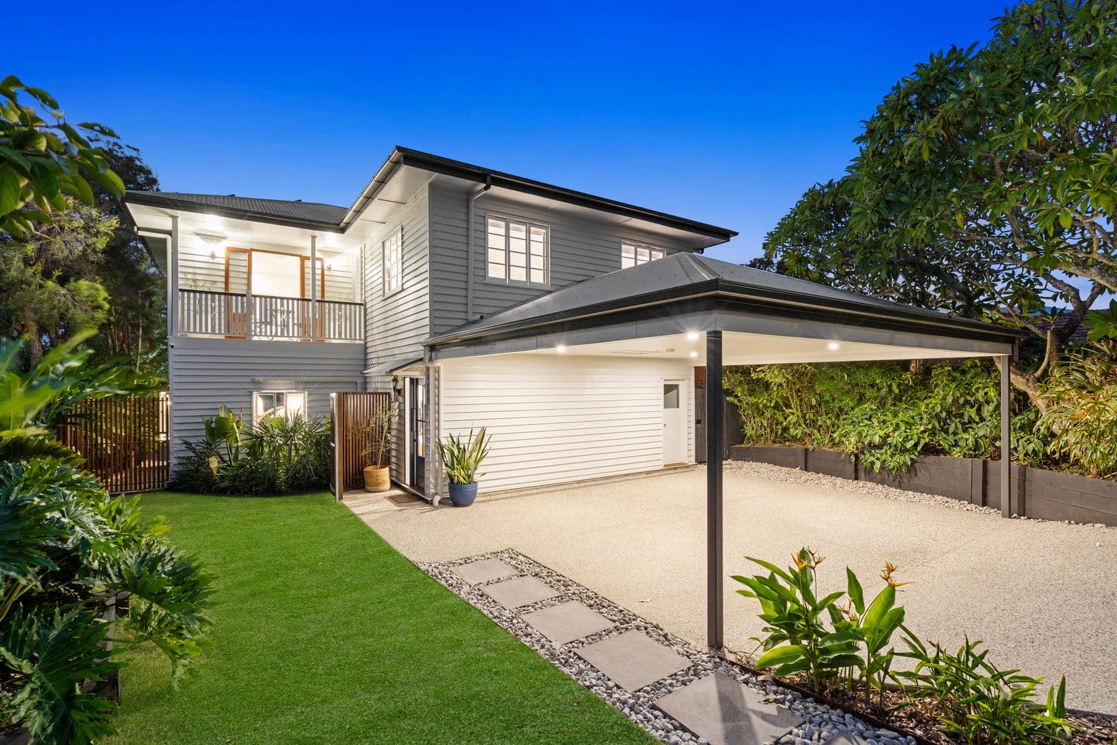 18 Orari Road, Yeronga QLD 4104, Yeronga - Thumbnail 2