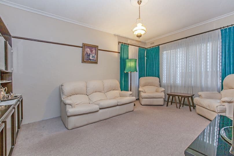 2 Hacket Crescent, Meningie, Meningie - Thumbnail 2