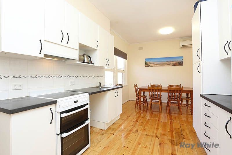 12 Powell Street, Clare SA 5453, Clare - Thumbnail 4