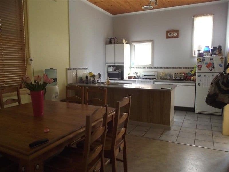 32  Elizabeth, PARKES NSW 2870, Parkes - Thumbnail 4