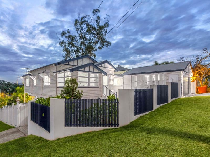 19 Combles Road, Camp Hill QLD 4152, Camp Hill - Thumbnail 4