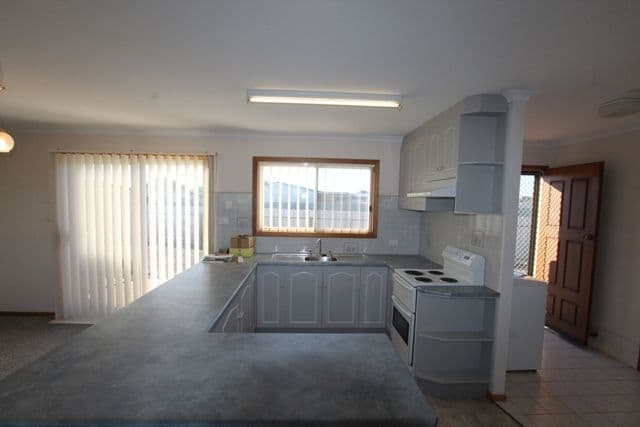 12 Burton Street, COWELL SA 5602, Cowell - Thumbnail 4
