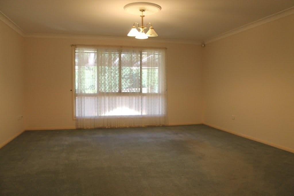 19 Meredith Crescent, RANGEVILLE QLD 4350, Rangeville - Thumbnail 5