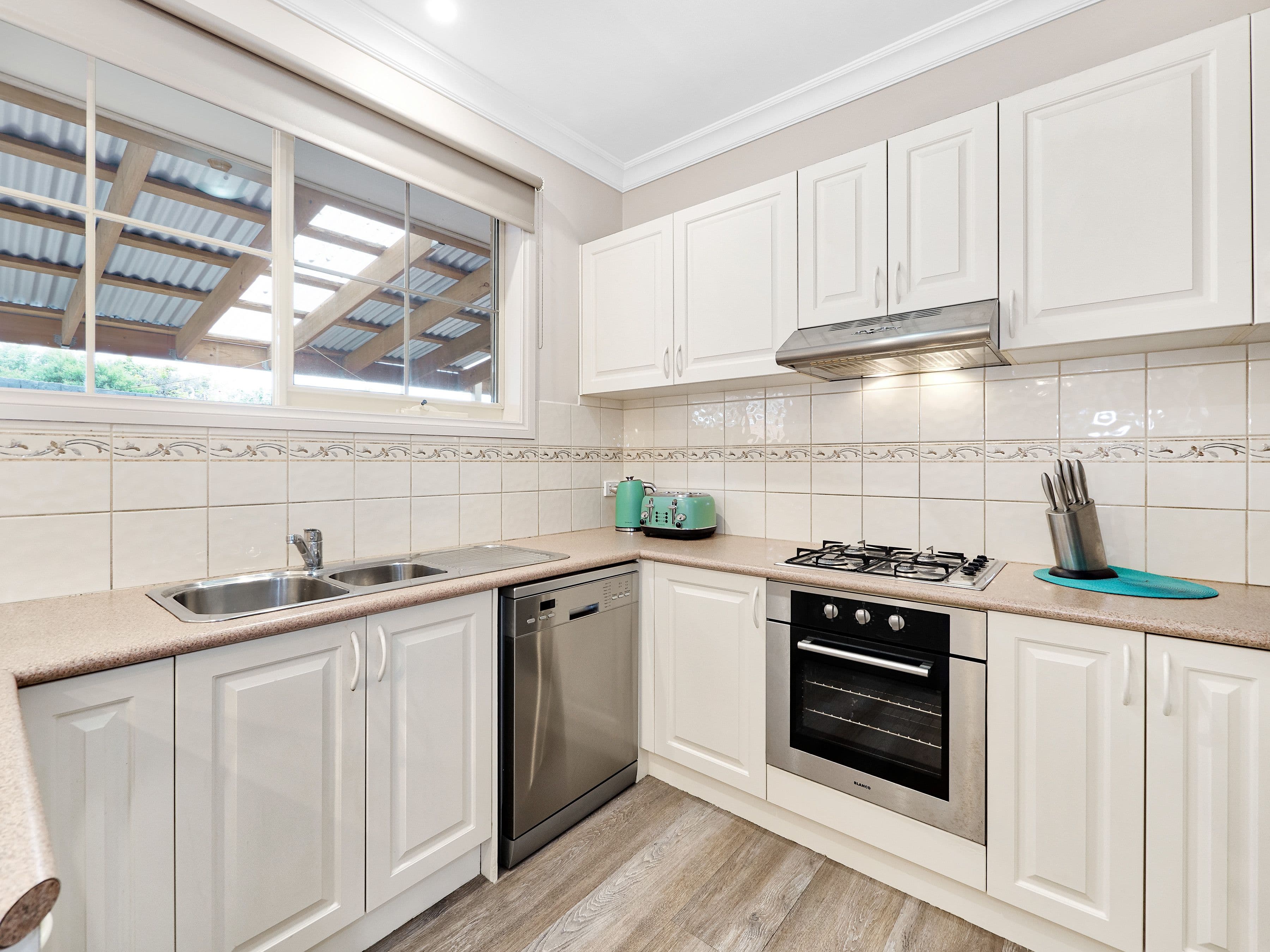 16 Sarno Court, Cranbourne VIC 3977, Cranbourne - Thumbnail 3