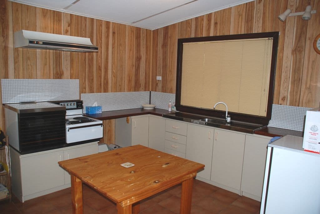 8 Bashford Street, JURIEN BAY WA 6516, Jurien Bay - Thumbnail 3