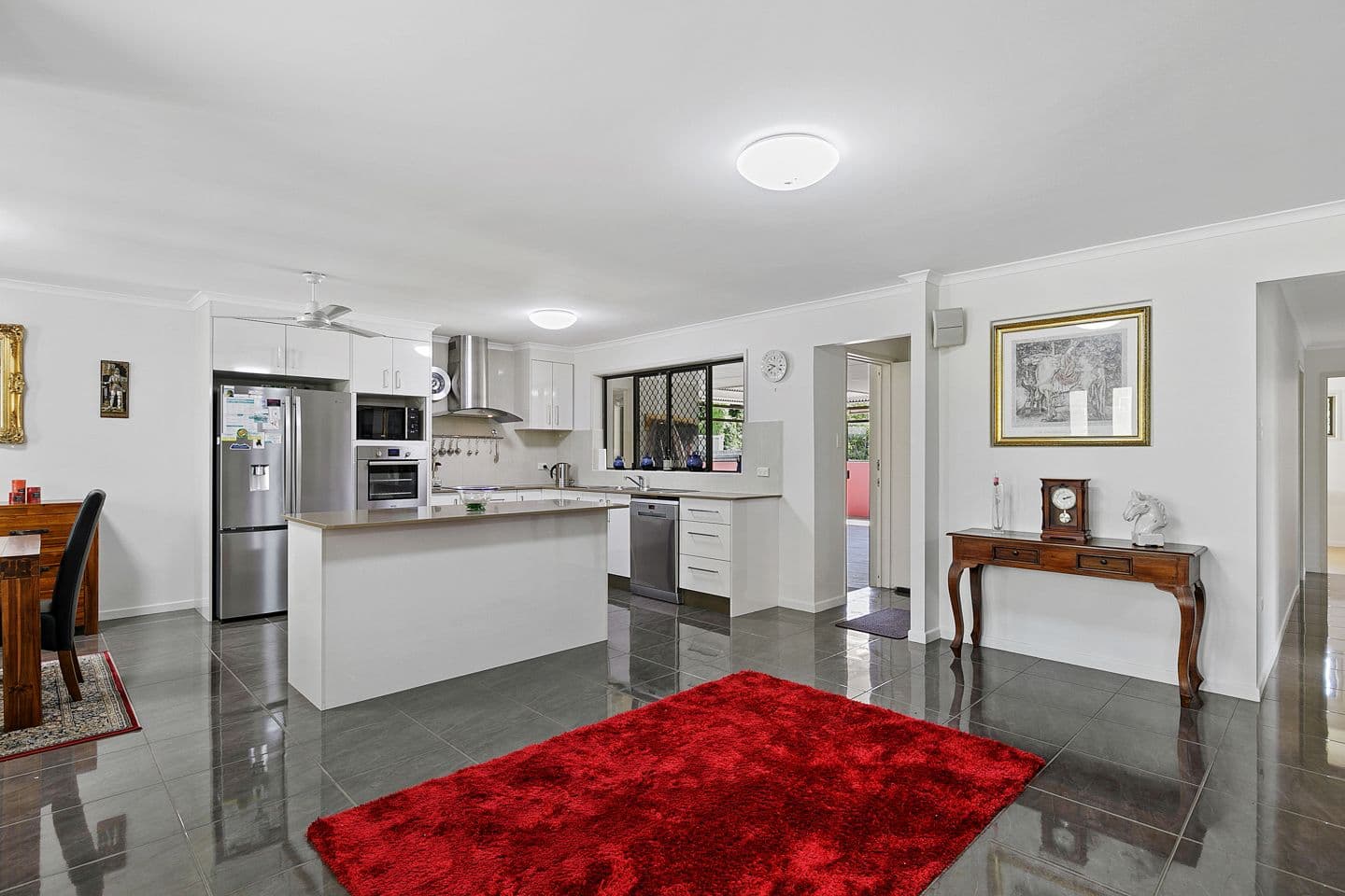 11 Mayfair Street, Point Vernon QLD 4655, Point Vernon - Thumbnail 7