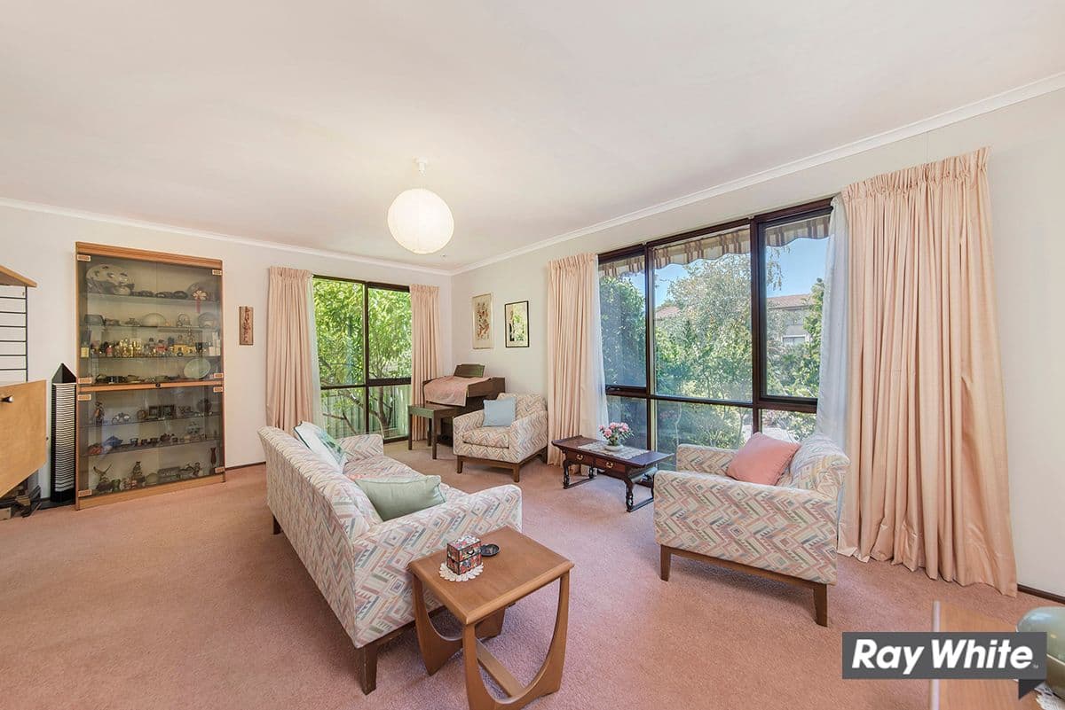 6 Neeld Place, Charnwood ACT 2615, Charnwood - Thumbnail 5
