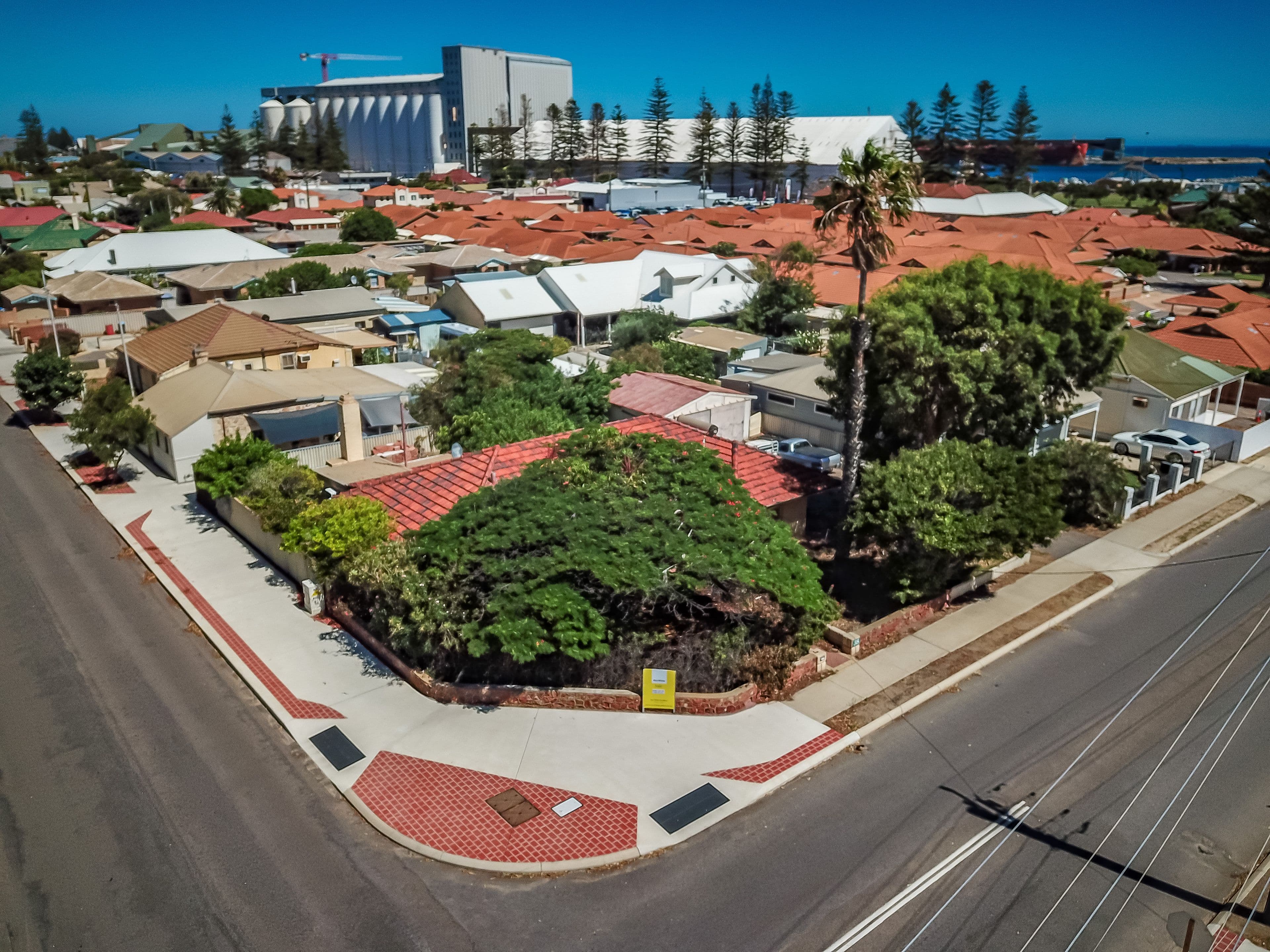 38 Francis Street, Geraldton WA 6530, Geraldton - Image 1