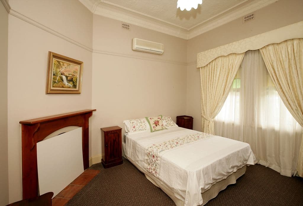 66 The Esplanade, Wagga Wagga NSW 2650, Wagga Wagga - Thumbnail 3