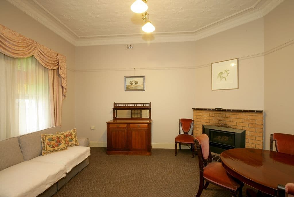 66 The Esplanade, Wagga Wagga NSW 2650, Wagga Wagga - Thumbnail 4