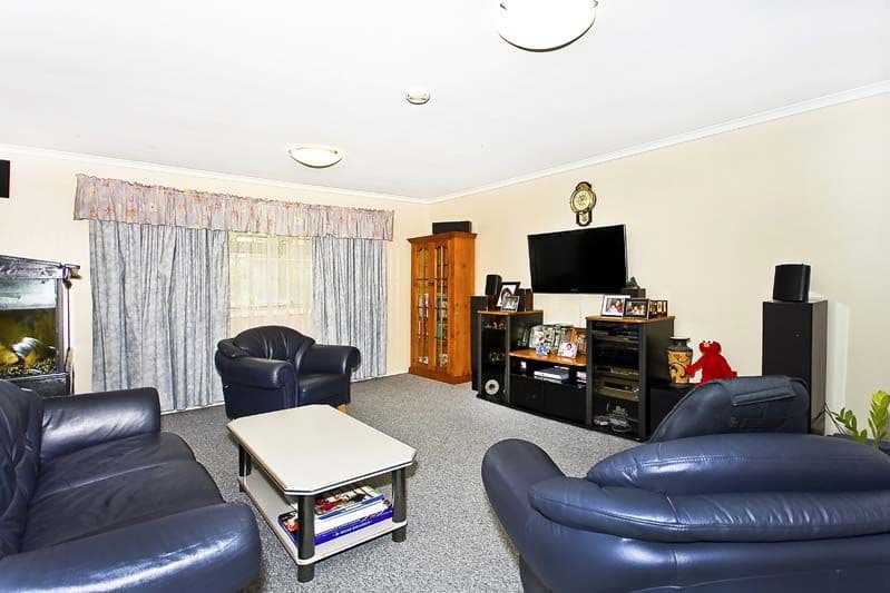 20  Kinghorne Road, BONNYRIGG HEIGHTS NSW 2177, Bonnyrigg Heights - Thumbnail 2