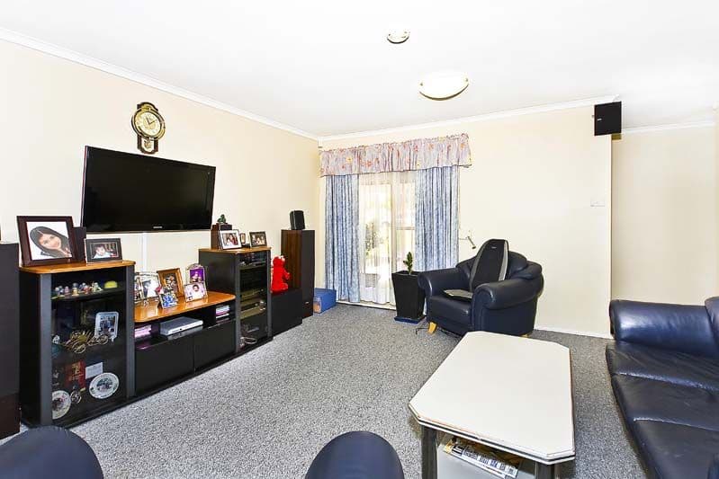 20  Kinghorne Road, BONNYRIGG HEIGHTS NSW 2177, Bonnyrigg Heights - Thumbnail 3