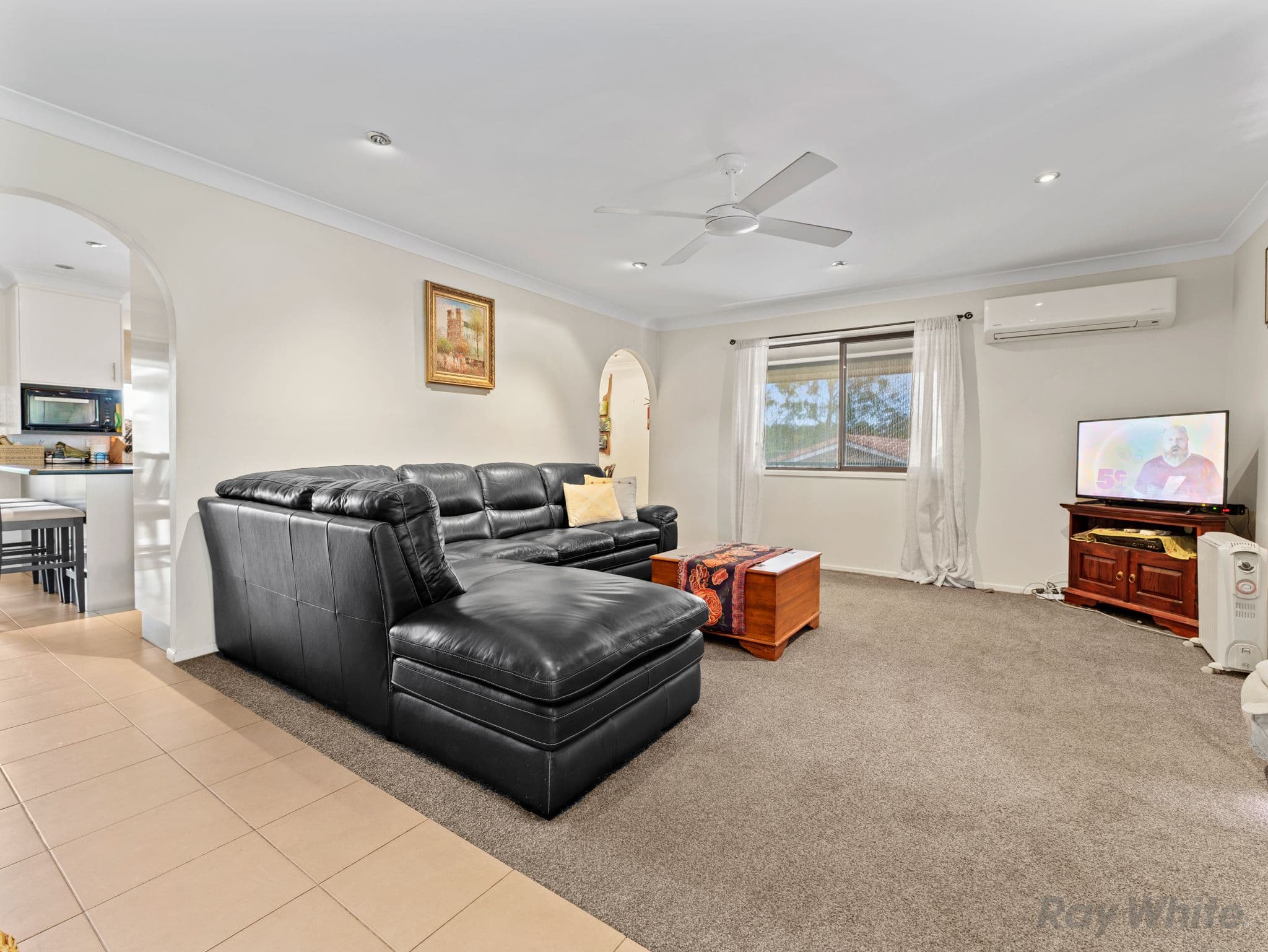 16 Cooranga Street, Jindalee QLD 4074, Jindalee - Thumbnail 3