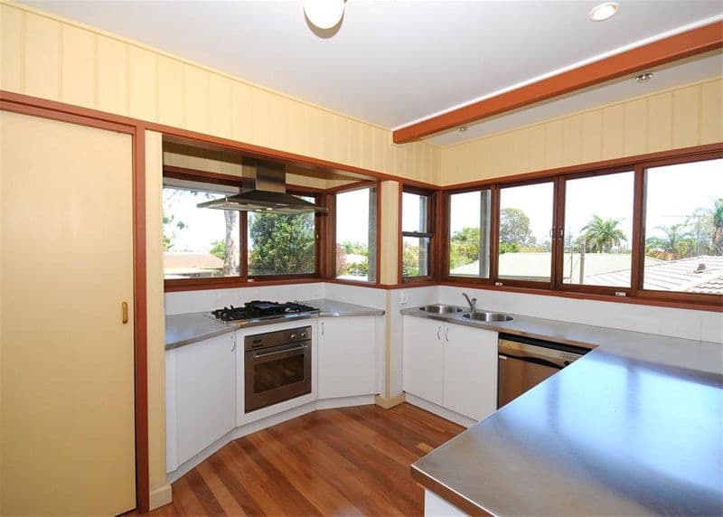 85 Long Street, POINT VERNON QLD 4655, Point Vernon - Thumbnail 3