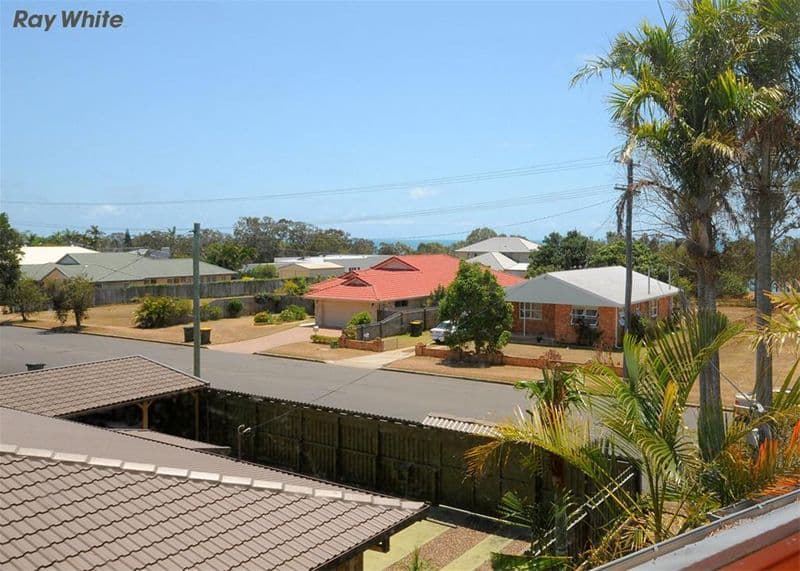 85 Long Street, POINT VERNON QLD 4655, Point Vernon - Thumbnail 8