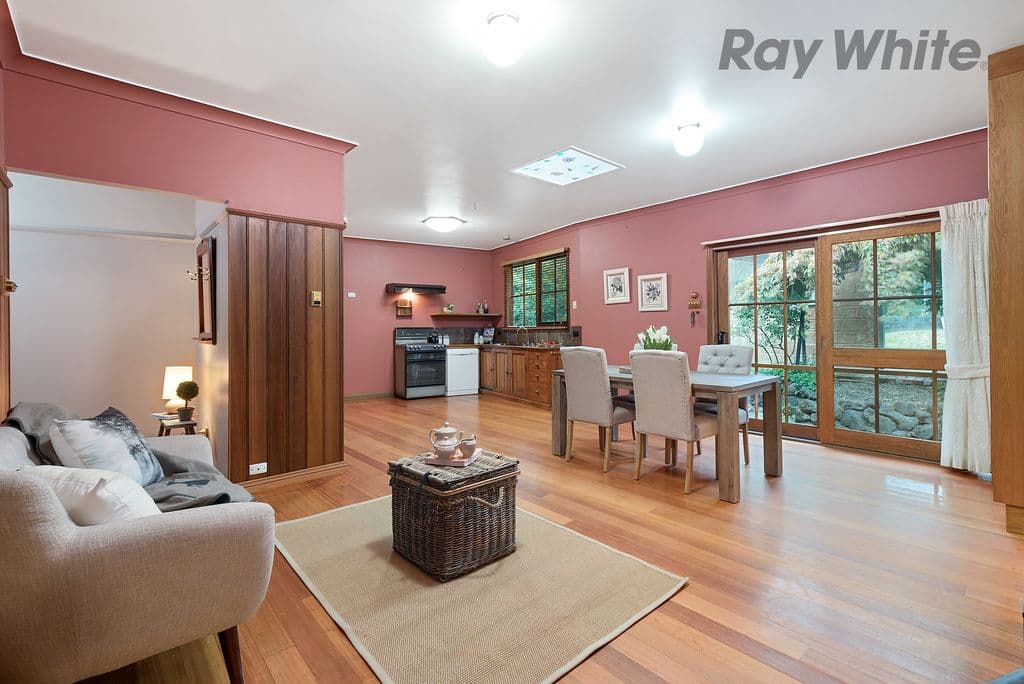 22 Dorchester Avenue, Montrose VIC 3765, Montrose - Thumbnail 3