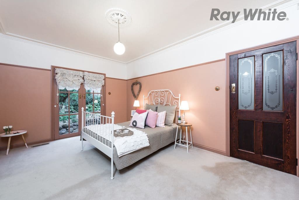 22 Dorchester Avenue, Montrose VIC 3765, Montrose - Thumbnail 5