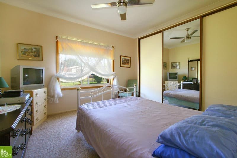 91  Leawarra Avenue, BARRACK HEIGHTS NSW 2528, Barrack Heights - Thumbnail 7