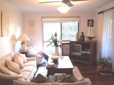 24 Wyena Avenue, LAMB ISLAND QLD 4184, Lamb Island - Thumbnail 2