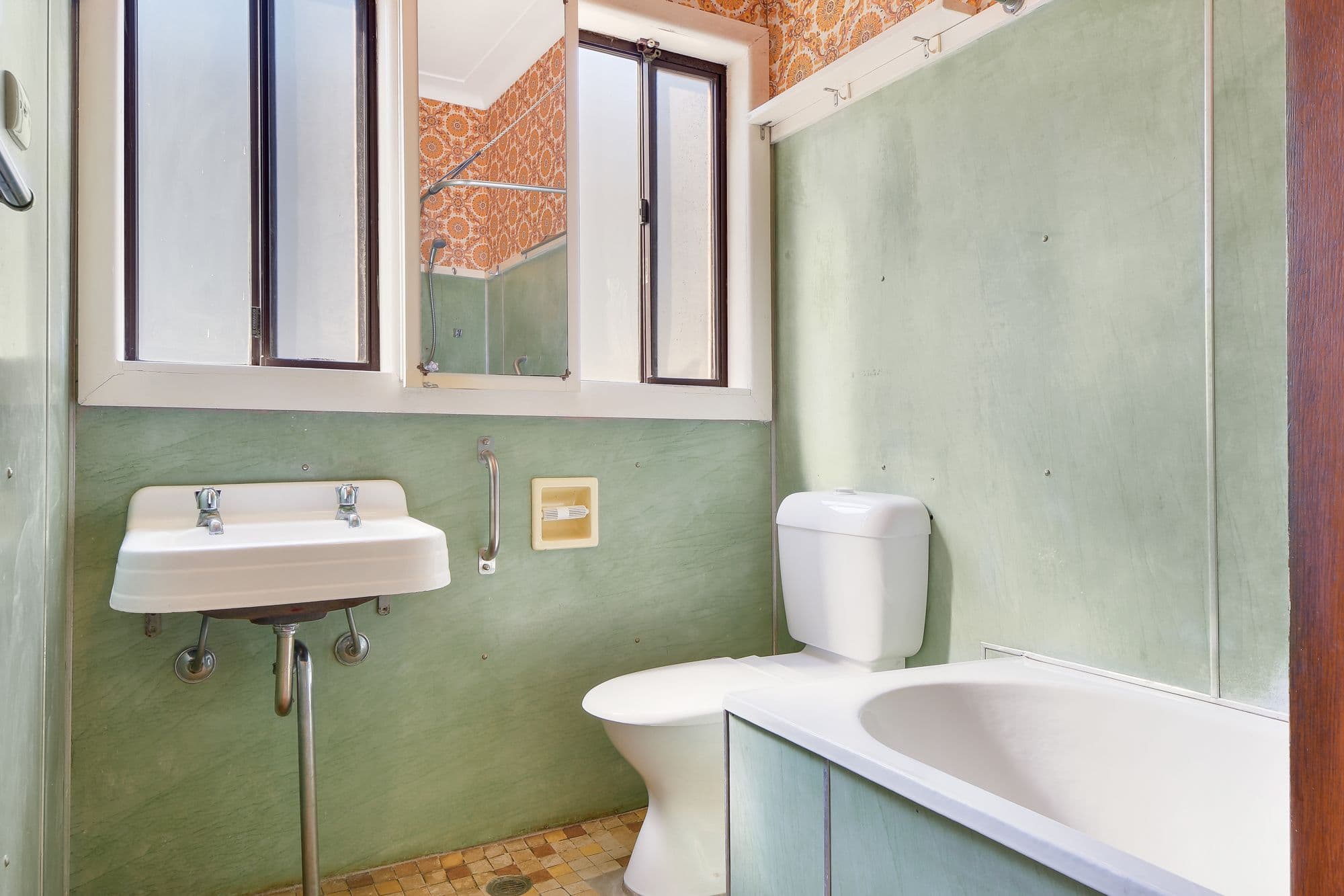 10 Ronald Street, Campbelltown - Thumbnail 8