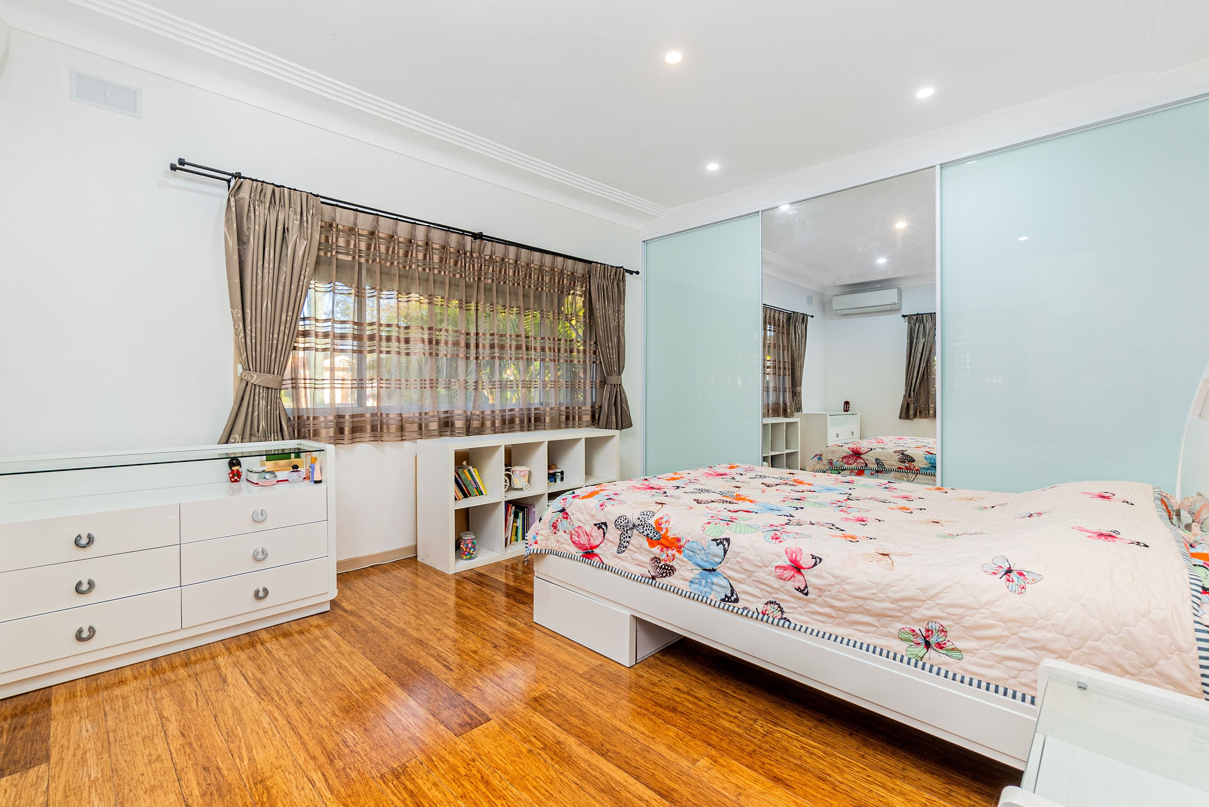 22 Eddie Avenue, Panania NSW 2213, Panania - Thumbnail 3