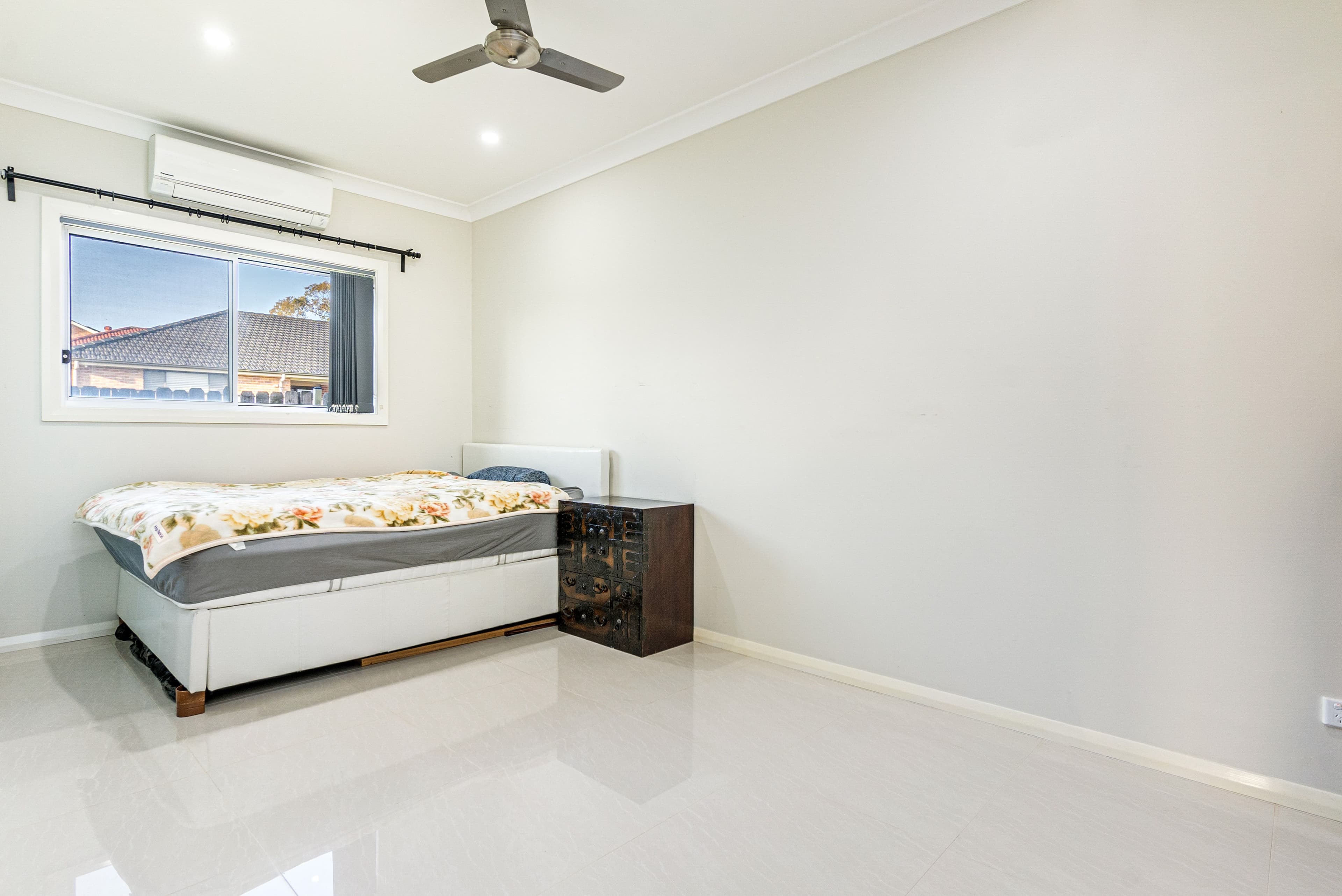22 Eddie Avenue, Panania NSW 2213, Panania - Thumbnail 6