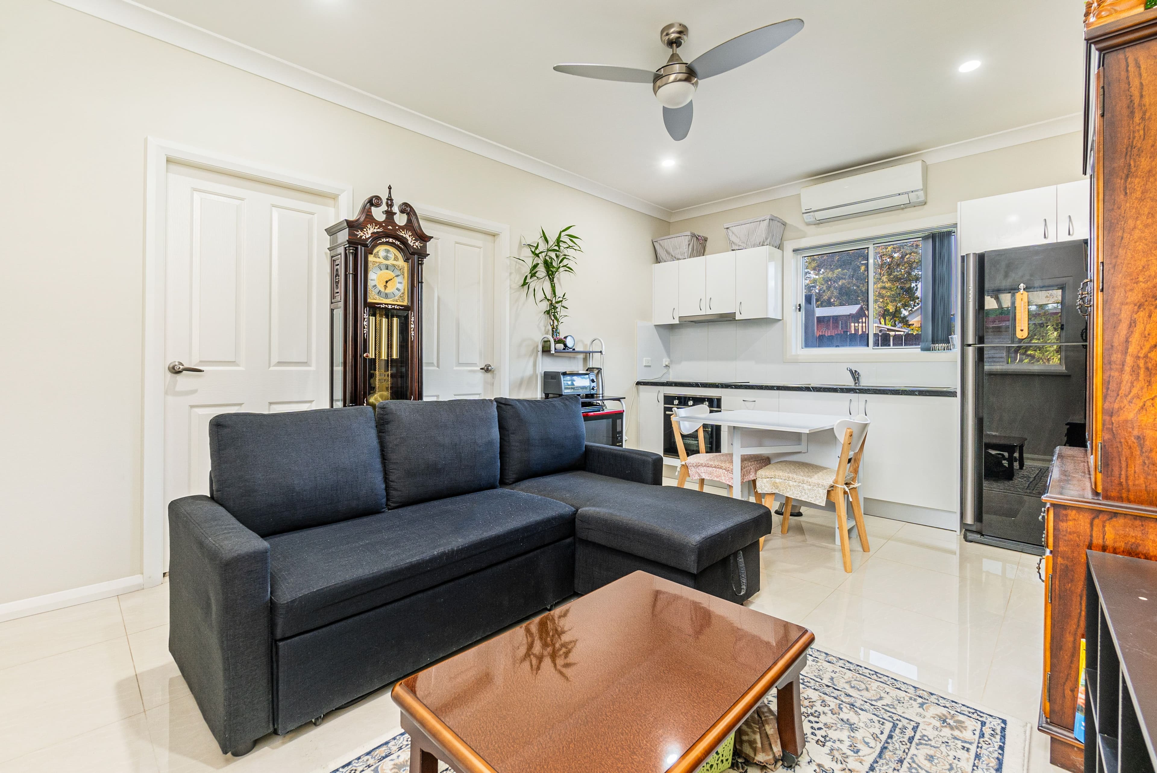 22 Eddie Avenue, Panania NSW 2213, Panania - Thumbnail 7