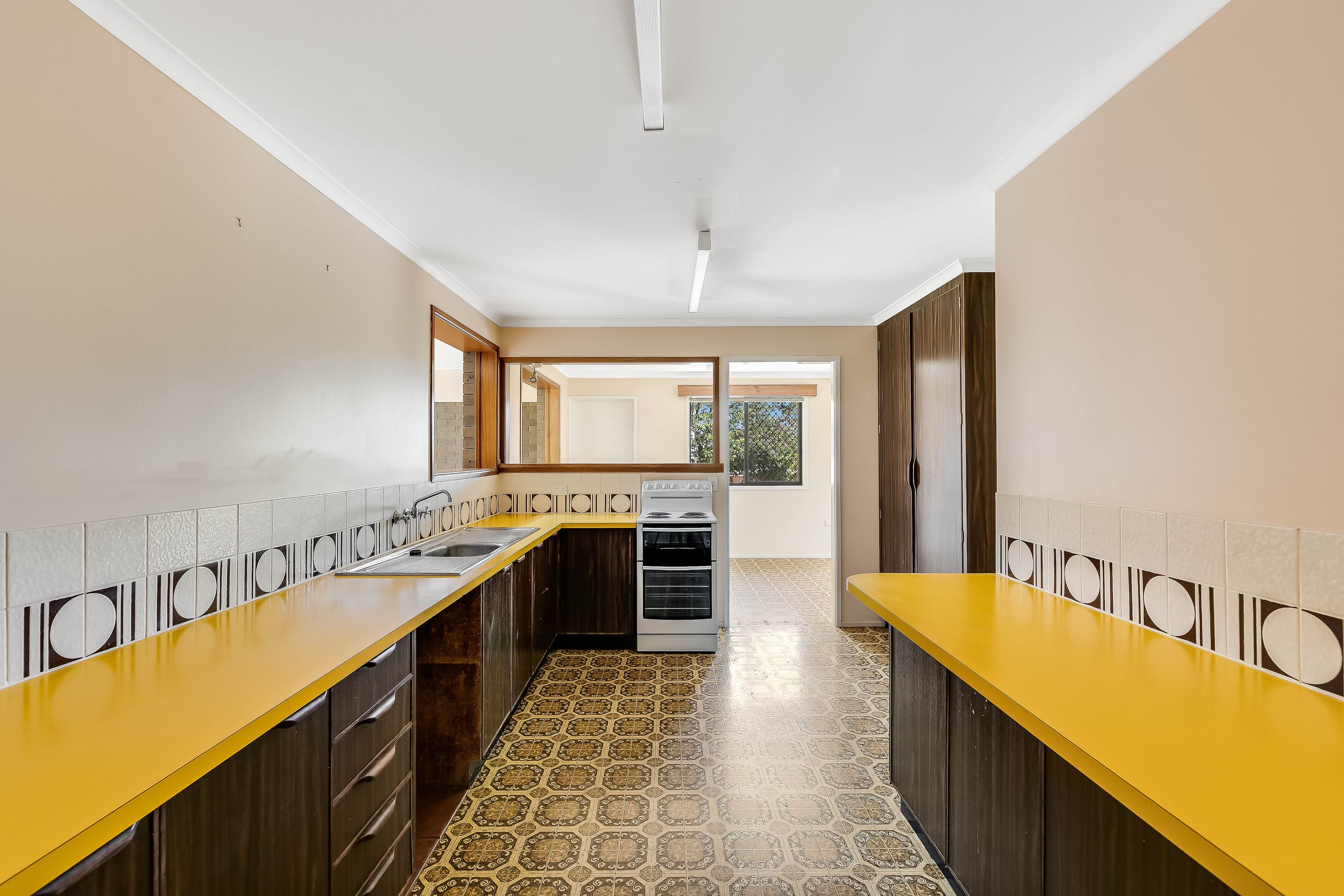 10 Jason Street, Wilsonton Heights QLD 4350, Wilsonton Heights - Thumbnail 4