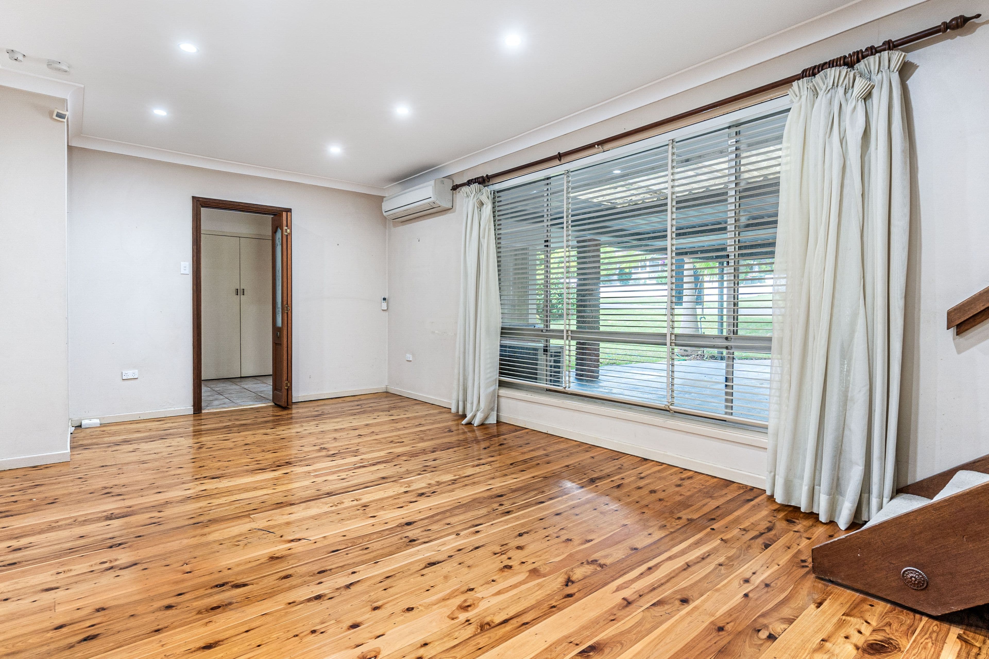 10 Baker Crescent, Baulkham Hills NSW 2153, Baulkham Hills - Thumbnail 3