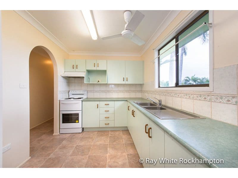 25 Maxwell Street, NORMAN GARDENS QLD 4701, Norman Gardens - Thumbnail 3