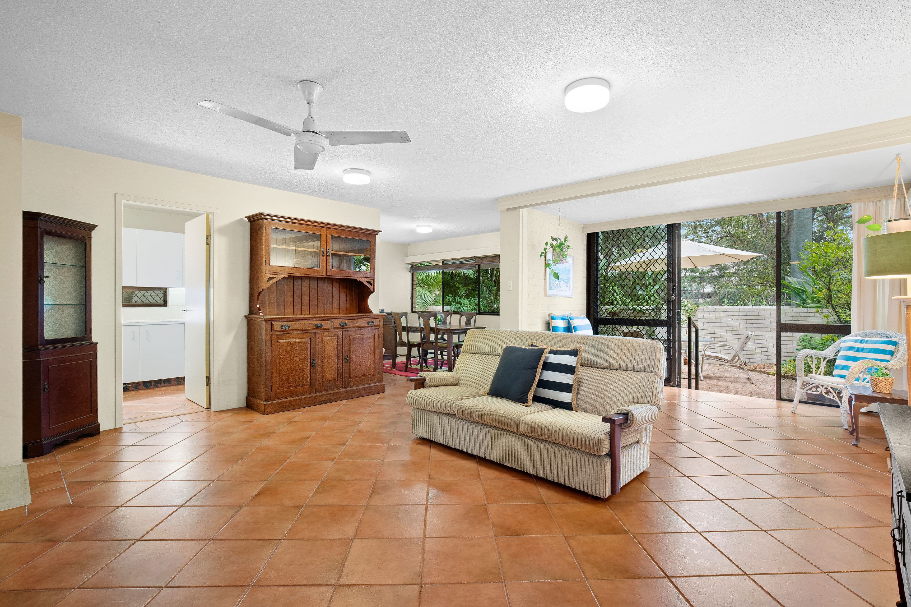22-26 Rudd Street, Broadbeach Waters QLD 4218, Broadbeach Waters - Thumbnail 2