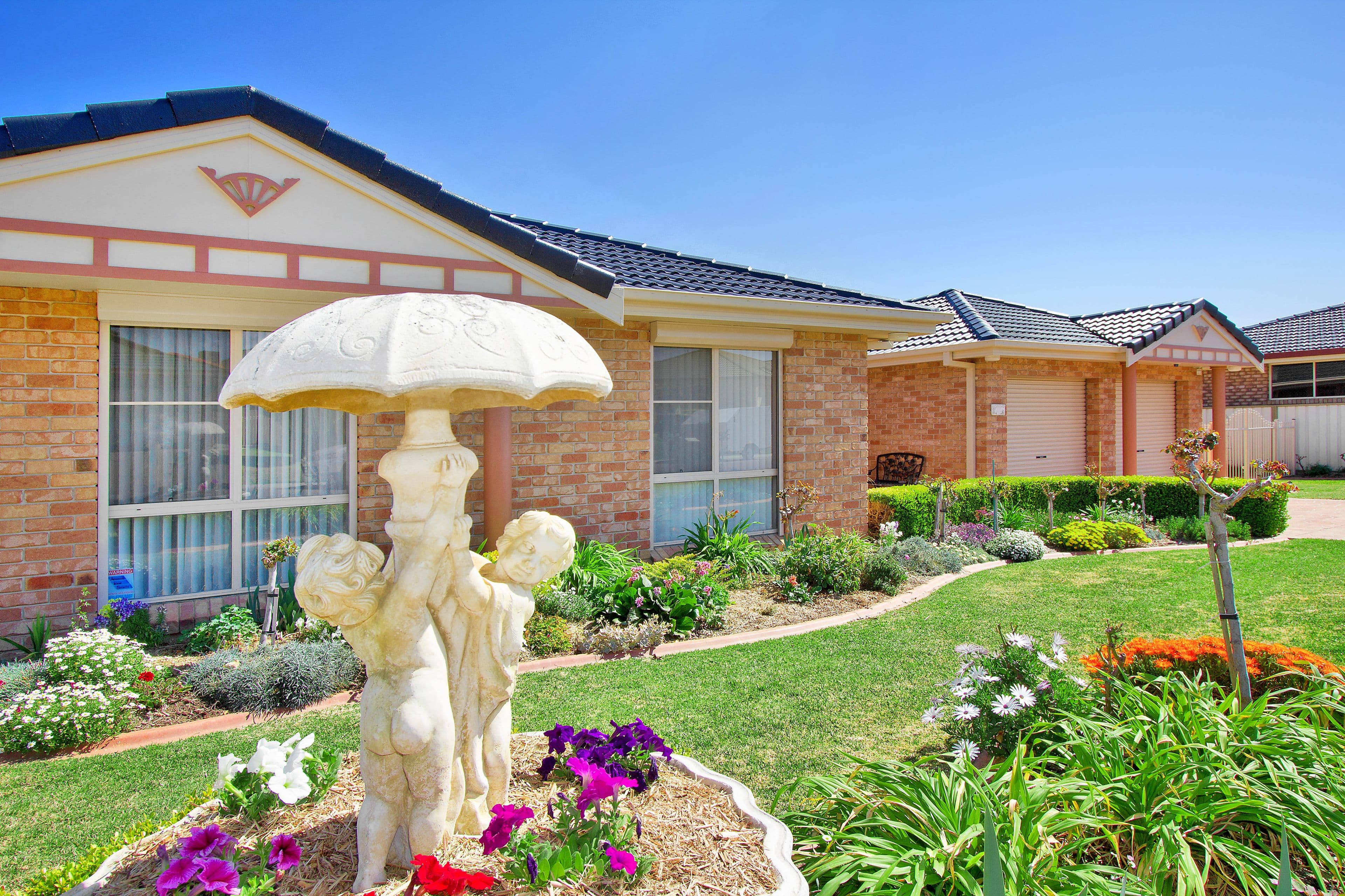 6 Kurria Close, Tamworth NSW 2340, Tamworth - Image 1