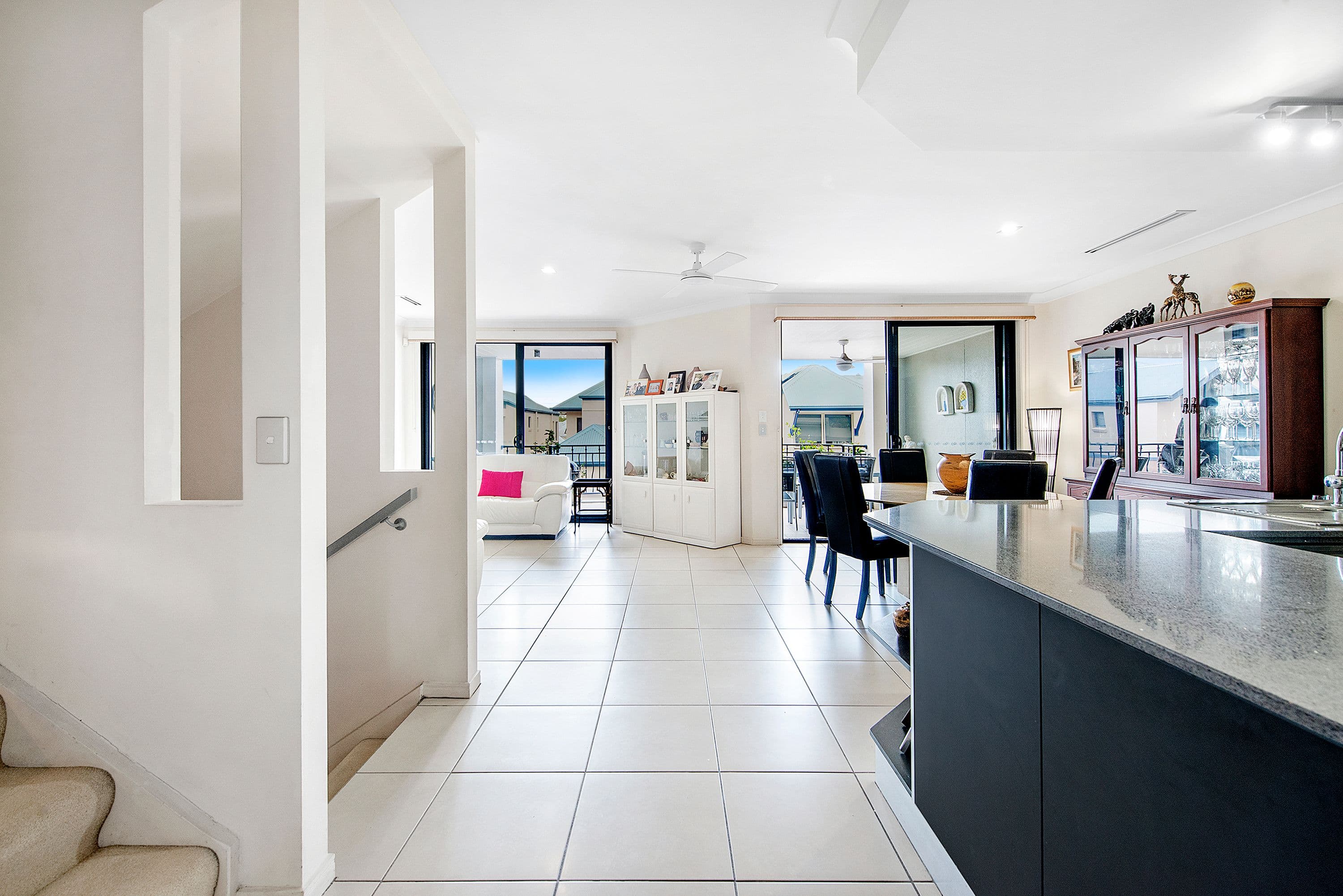 3203 Central Place, Carrara QLD 4211, Carrara - Thumbnail 4