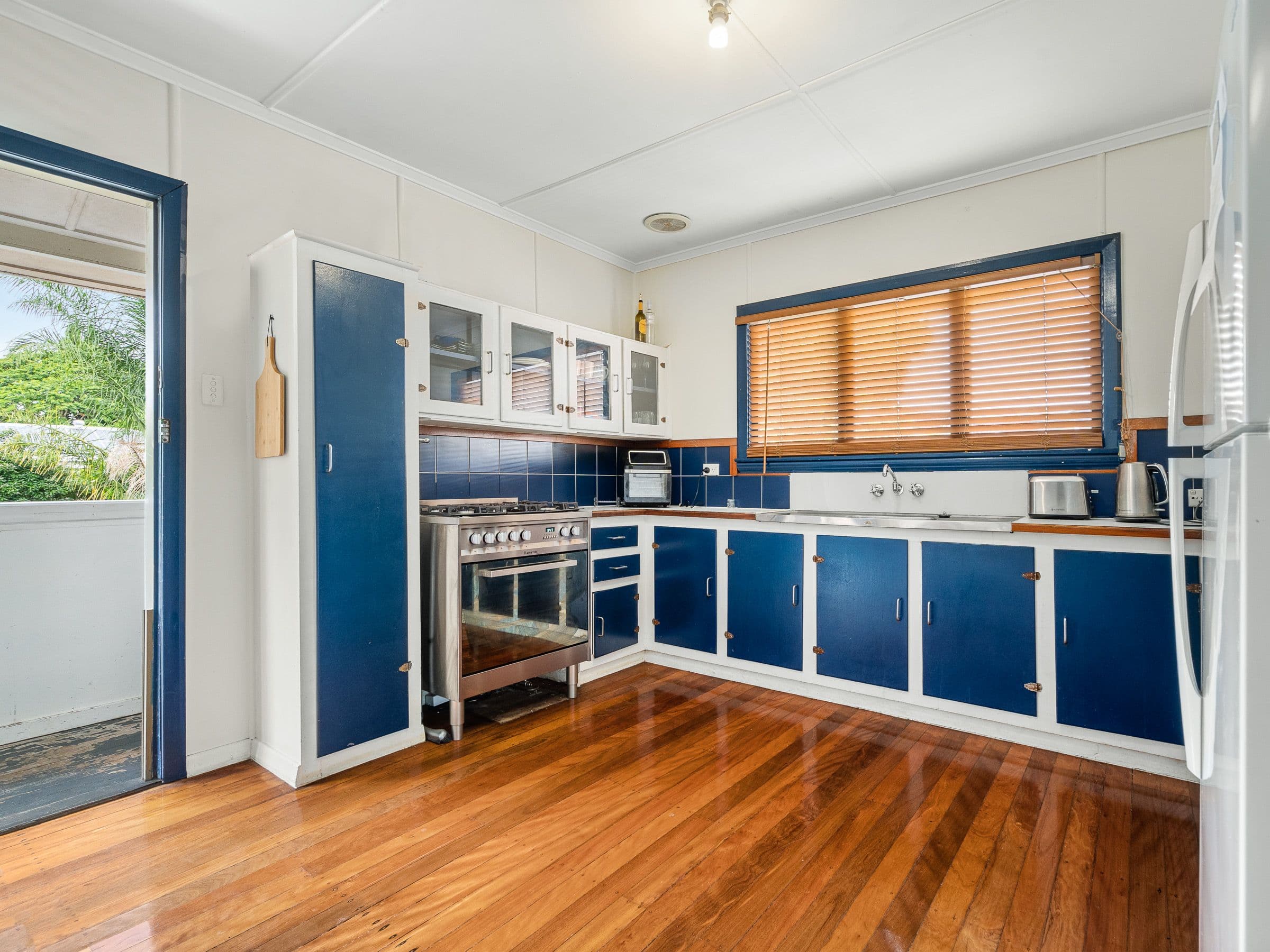 83 Holland Road, Holland Park QLD 4121, Holland Park - Thumbnail 7