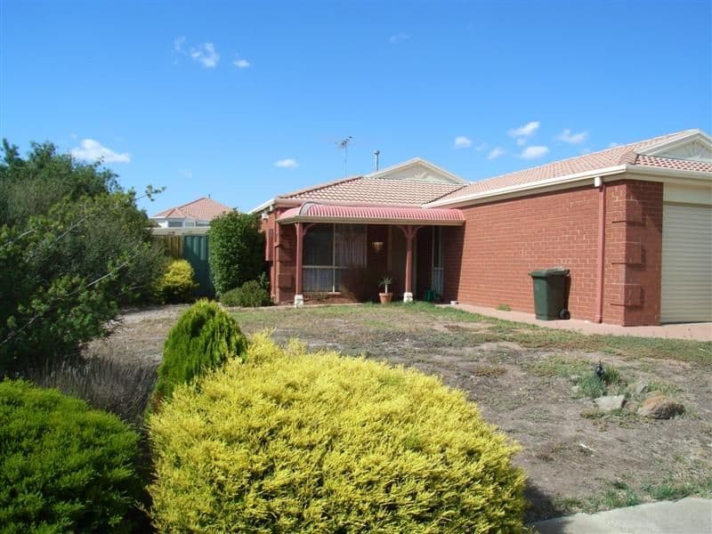 21 Chittenup Bend, SYDENHAM VIC 3037, Sydenham - Image 1